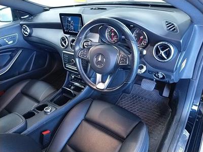 2019 Mercedes-Benz CLA 220 - Thumbnail