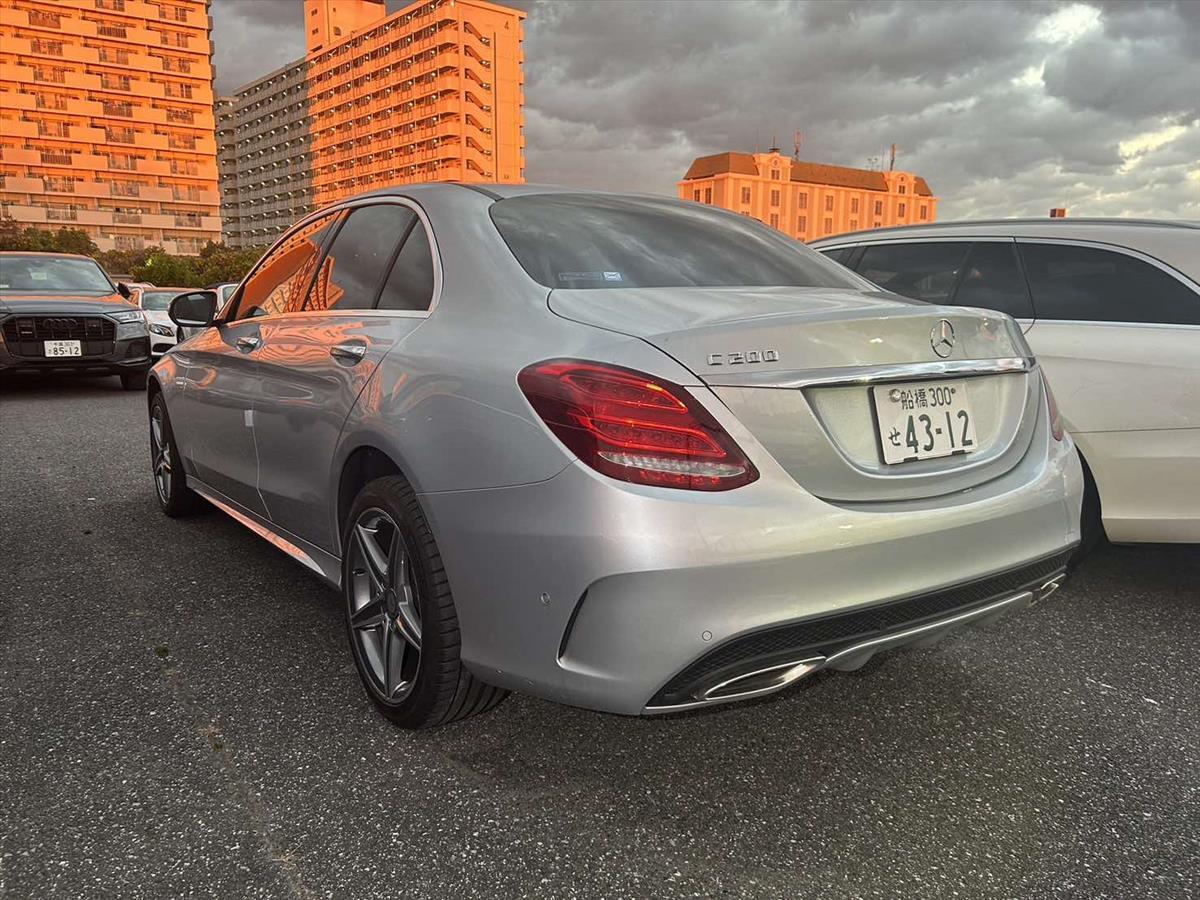 2015 Mercedes-Benz C 200