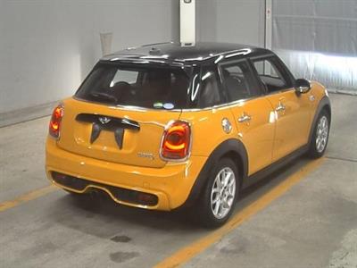 2017 Mini Cooper - Thumbnail