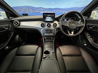 2017 Mercedes-Benz CLA 220 - Thumbnail