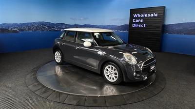 2015 Mini Cooper - Thumbnail