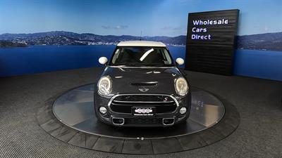 2015 Mini Cooper - Thumbnail