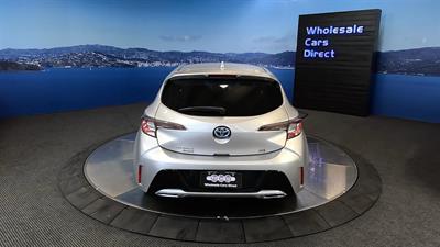 2018 Toyota Corolla - Thumbnail