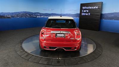 2015 Mini Cooper - Thumbnail