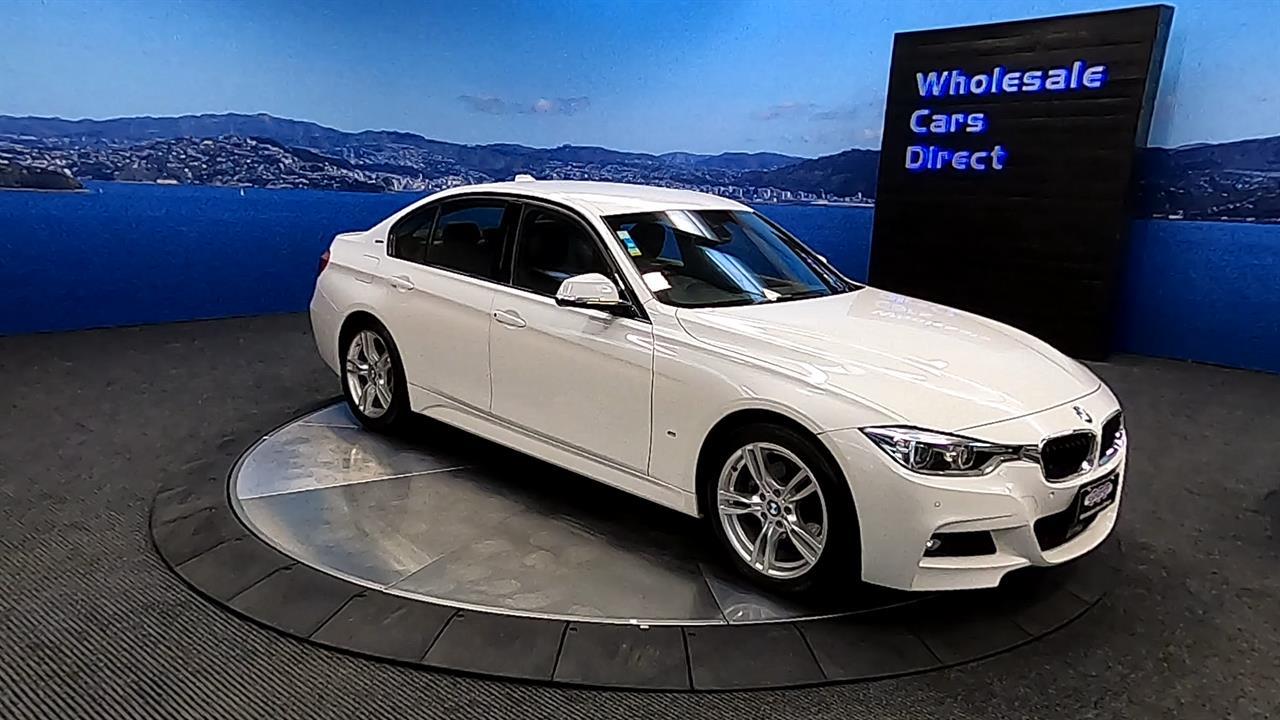 2019 BMW 330e