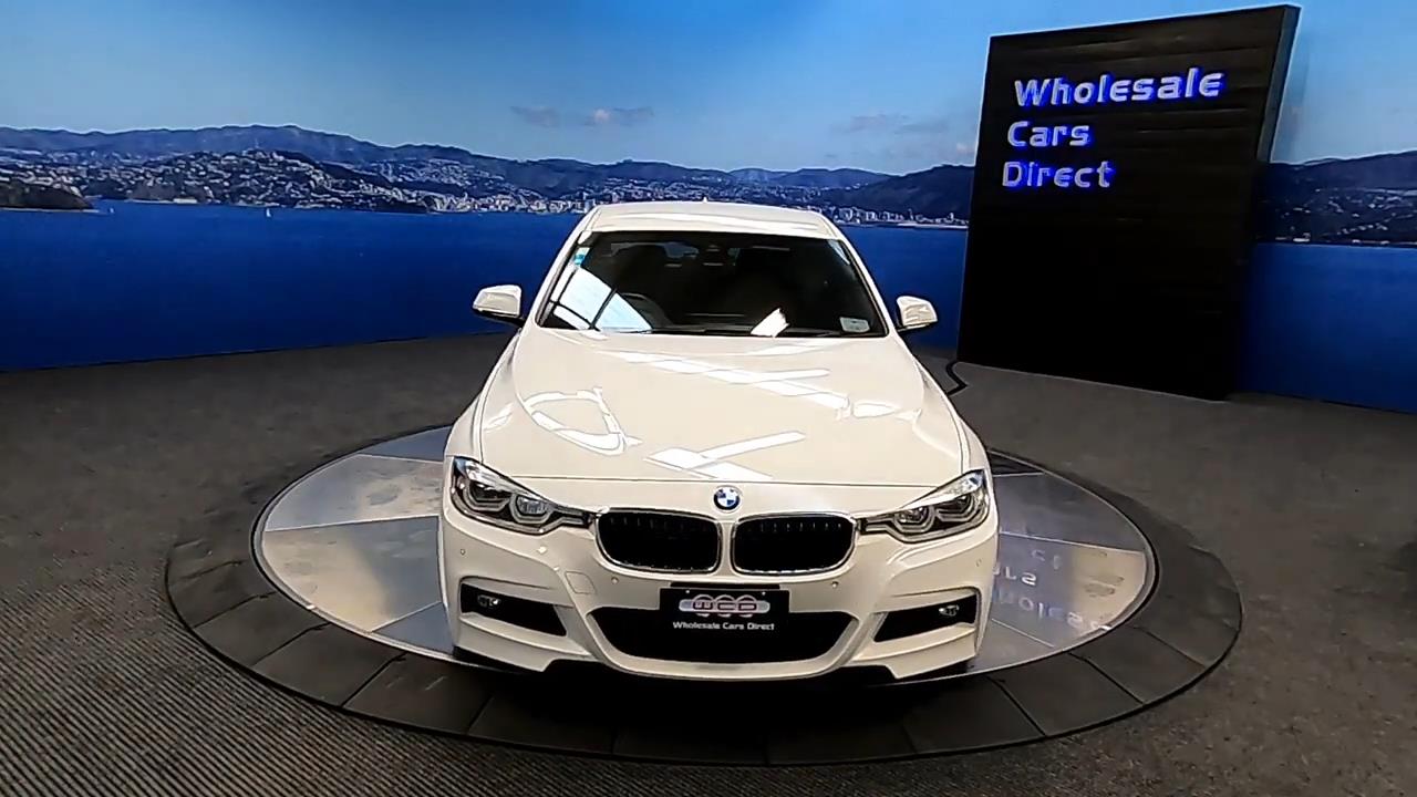 2019 BMW 330e