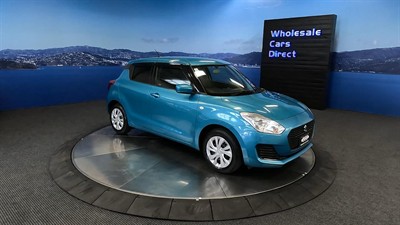 2017 Suzuki Swift - Thumbnail