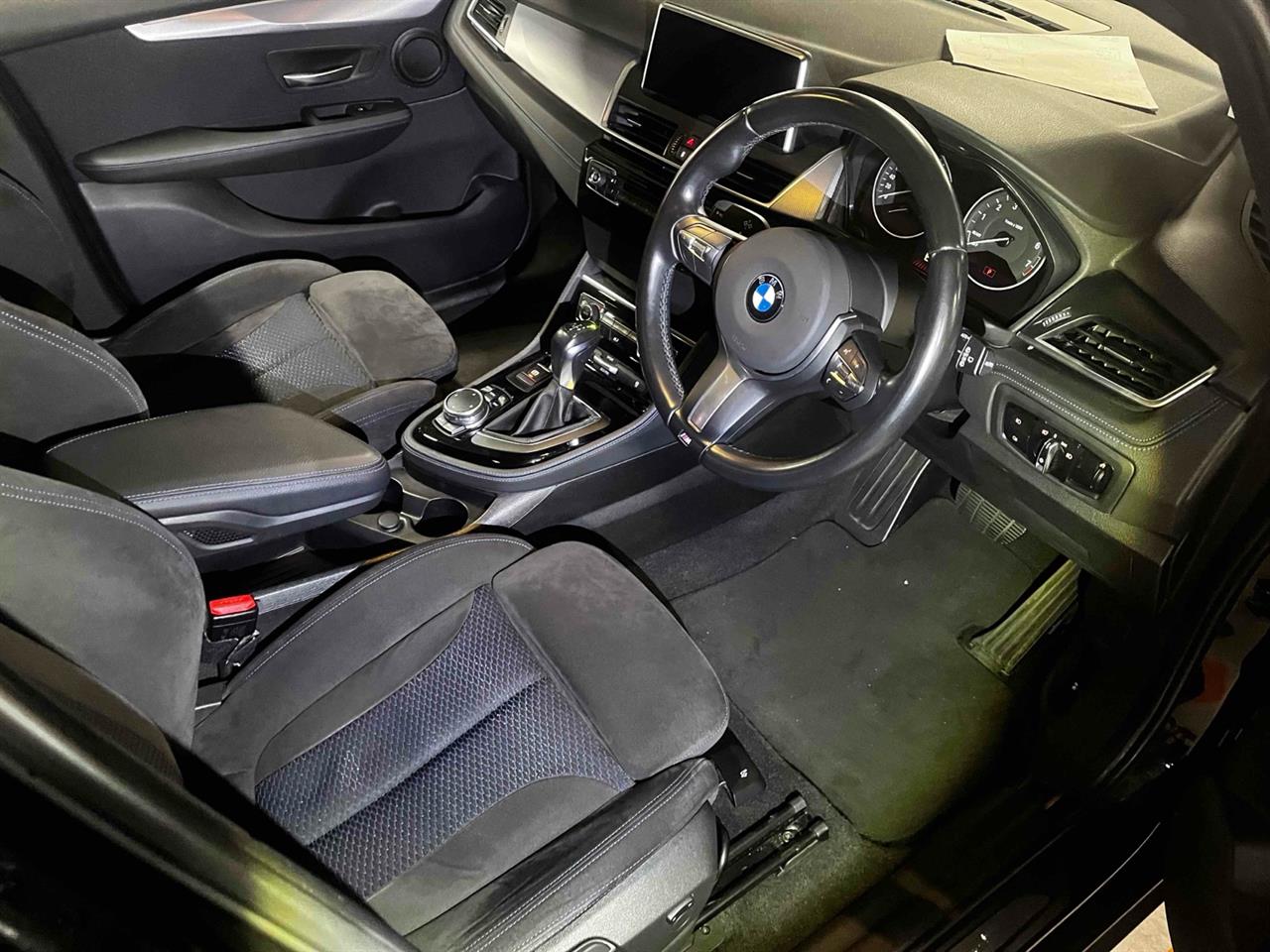 2015 BMW 218i