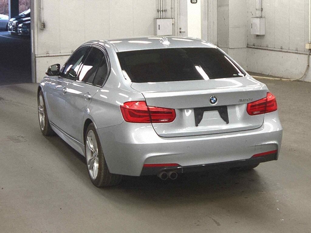 2017 BMW 320i