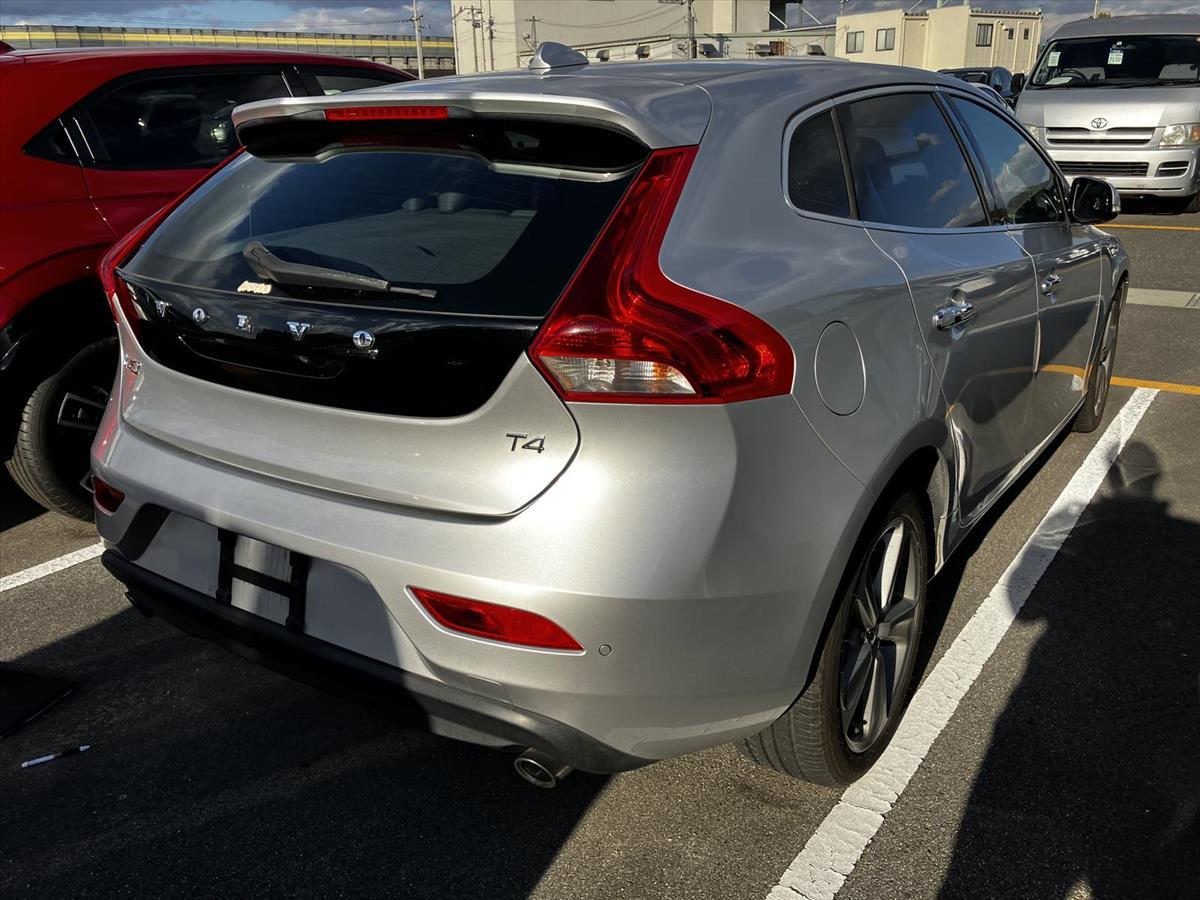 2014 Volvo V40