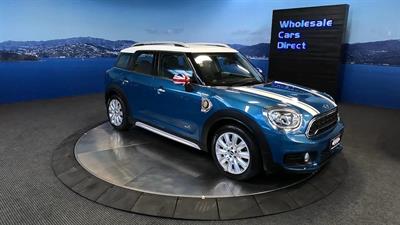 2017 Mini Countryman - Thumbnail