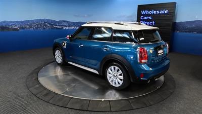 2017 Mini Countryman - Thumbnail