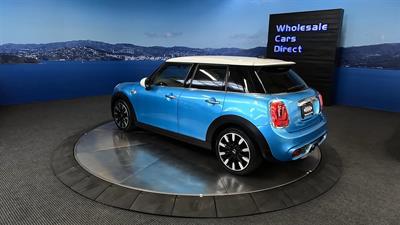 2015 Mini Cooper - Thumbnail