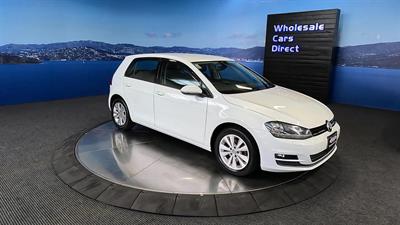 2015 Volkswagen Golf - Thumbnail