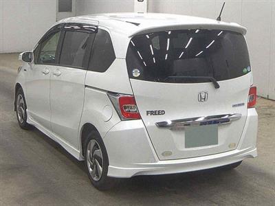 2015 Honda Freed - Thumbnail