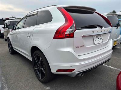 2015 Volvo XC60 - Thumbnail