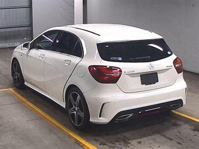 2015 Mercedes-Benz A 250 - Thumbnail